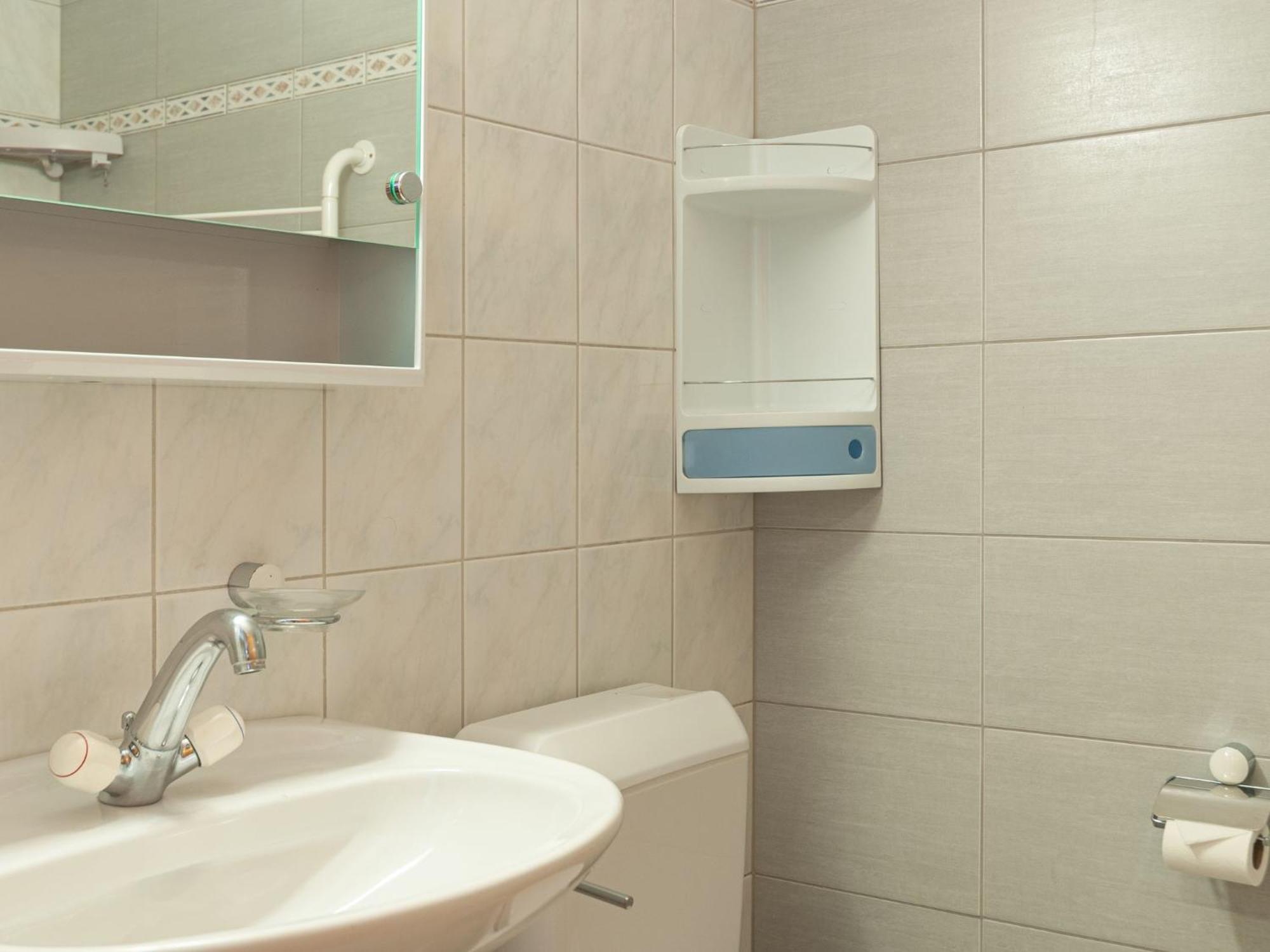 Apartment Victoria 1 C1 By Interhome Нендаз Екстериор снимка
